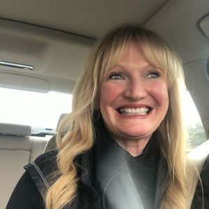 Meet your Posher, Jenny